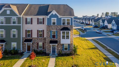 Photo of 100 Spring Grove Way, Smithfield, VA 23430 (MLS # 2531758)