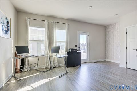 Tiny photo for 100 Spring Grove Way, Smithfield, VA 23430 (MLS # 2531758)