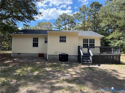Tiny photo for 21152 Comans Well Road, Sussex, VA 23897 (MLS # 2616878)