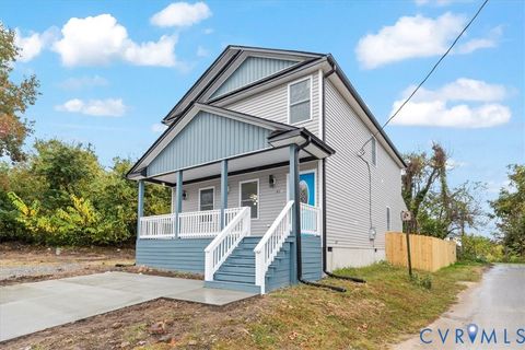Tiny photo for 403 St Matthew Street, Petersburg, VA 23803 (MLS # 2530250)