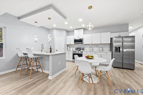 Tiny photo for 403 St Matthew Street, Petersburg, VA 23803 (MLS # 2530250)