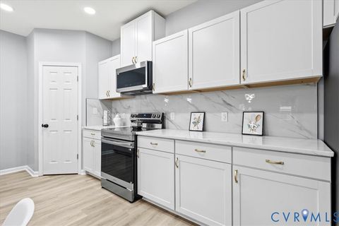 Tiny photo for 403 St Matthew Street, Petersburg, VA 23803 (MLS # 2530250)