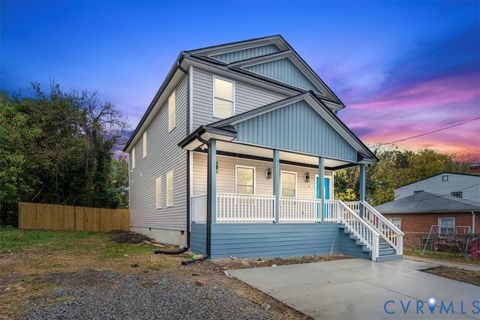 Photo of 403 St Matthew Street, Petersburg, VA 23803 (MLS # 2530250)