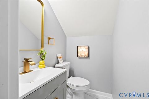 Tiny photo for 403 St Matthew Street, Petersburg, VA 23803 (MLS # 2530250)