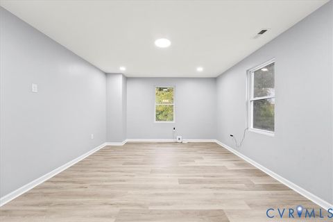 Tiny photo for 403 St Matthew Street, Petersburg, VA 23803 (MLS # 2530250)