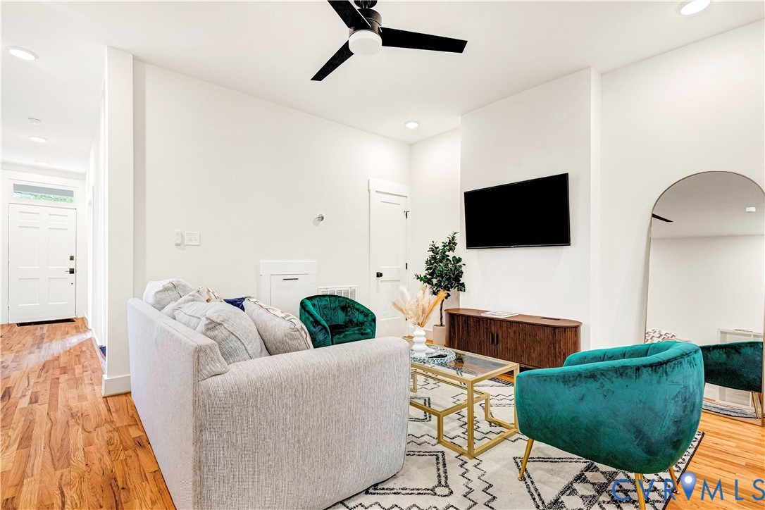 2012 Venable Street