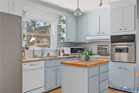 Tiny photo for 5004 Riverside Drive, Richmond, VA 23225 (MLS # 2627097)