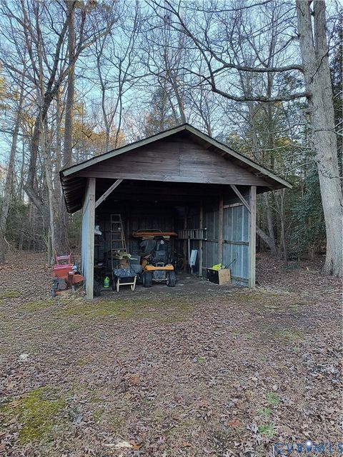 Tiny photo for 9913 Graves Road Rd, Petersburg, VA 23803 (MLS # 2604310)
