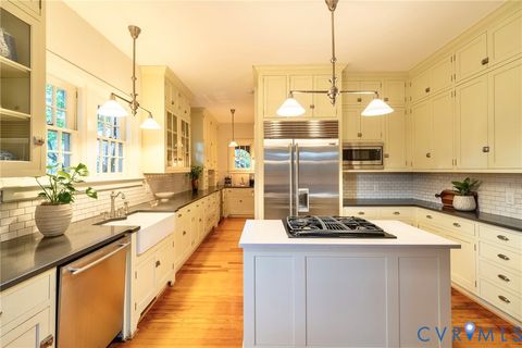 Tiny photo for 3206 Monument Avenue, Richmond, VA 23221 (MLS # 2612478)