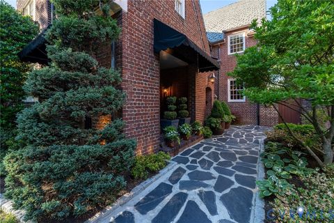 Tiny photo for 3206 Monument Avenue, Richmond, VA 23221 (MLS # 2612478)