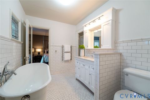 Tiny photo for 3206 Monument Avenue, Richmond, VA 23221 (MLS # 2612478)