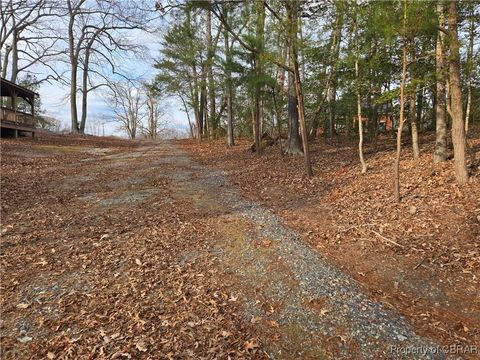 A home in Heathsville