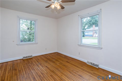 Tiny photo for 504 Miles Avenue, Hopewell, VA 23860 (MLS # 2624451)