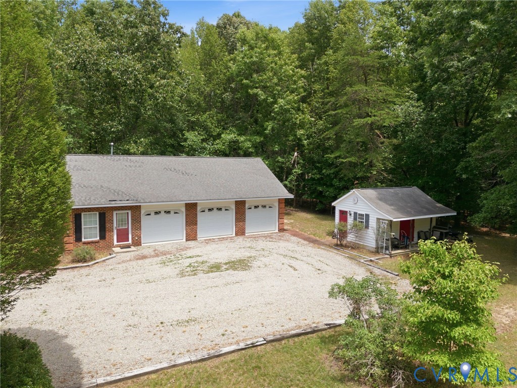 2065 Garrett Lane