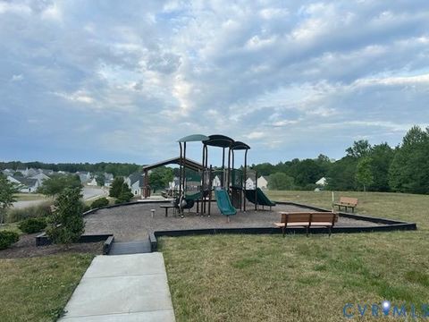 Tiny photo for 2955 Lookout Lane, North Prince George, VA 23860 (MLS # 2610825)