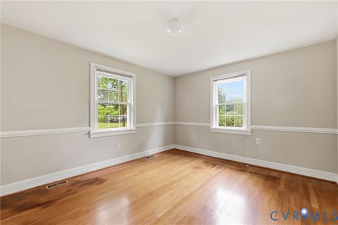Tiny photo for 430 Greenwood Drive, Petersburg, VA 23805 (MLS # 2613242)