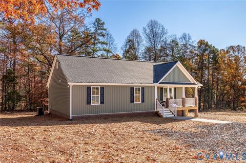 Tiny photo for 2867 Cartersville Road, New Canton, VA 23123 (MLS # 2614566)