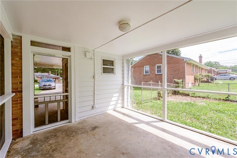 Tiny photo for 1724 Alaska Drive, Richmond, VA 23224 (MLS # 2626108)
