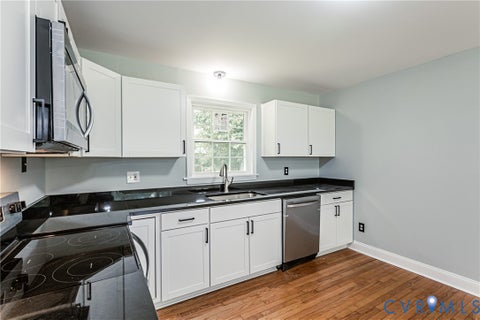 Tiny photo for 1724 Alaska Drive, Richmond, VA 23224 (MLS # 2626108)