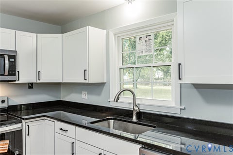 Tiny photo for 1724 Alaska Drive, Richmond, VA 23224 (MLS # 2626108)