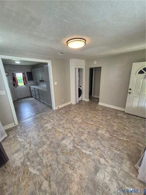 Tiny photo for 506 Hunt Avenue, Richmond, VA 23222 (MLS # 2619211)