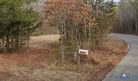 Photo of 23124 Telegraph Road, Ruther Glen, VA 22546 (MLS # 2626935)