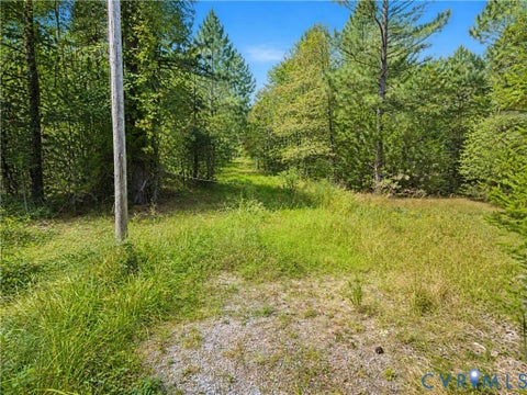 Tiny photo for 23124 Telegraph Road, Ruther Glen, VA 22546 (MLS # 2626935)