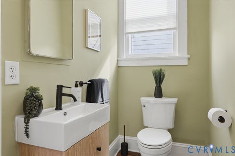 Tiny photo for 2706 Woodrow Avenue, Richmond, VA 23222 (MLS # 2627851)