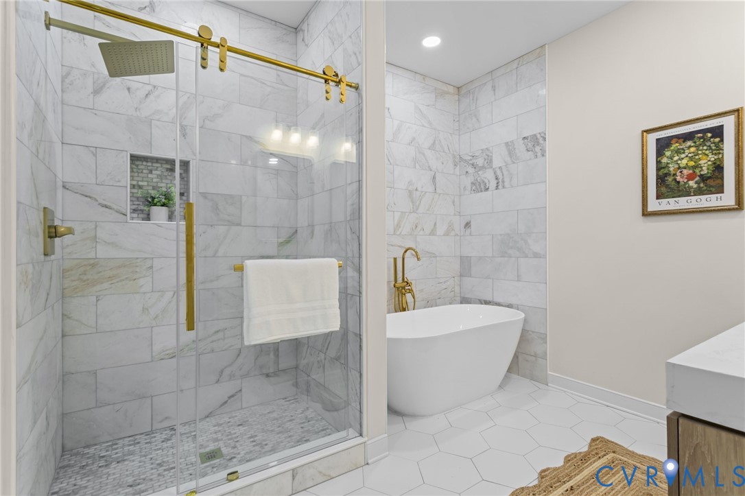 1218 Old Hundred Road