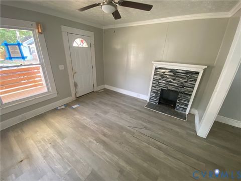 Tiny photo for 404 N 12th Avenue, Hopewell, VA 23860 (MLS # 2612657)