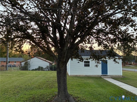 Tiny photo for 7971 Kenmore Drive, Mechanicsville, VA 23111 (MLS # 2629097)