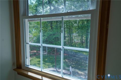 Tiny photo for 458 Supplejack Court, Chesapeake, VA 23320 (MLS # 2612772)