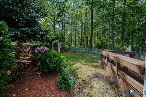 Tiny photo for 458 Supplejack Court, Chesapeake, VA 23320 (MLS # 2612772)