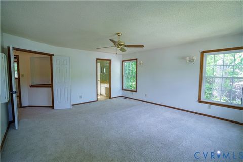 Tiny photo for 458 Supplejack Court, Chesapeake, VA 23320 (MLS # 2612772)