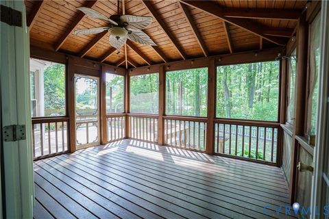 Tiny photo for 458 Supplejack Court, Chesapeake, VA 23320 (MLS # 2612772)