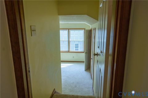 Tiny photo for 458 Supplejack Court, Chesapeake, VA 23320 (MLS # 2612772)