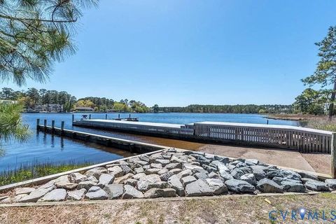 Tiny photo for 458 Supplejack Court, Chesapeake, VA 23320 (MLS # 2612772)