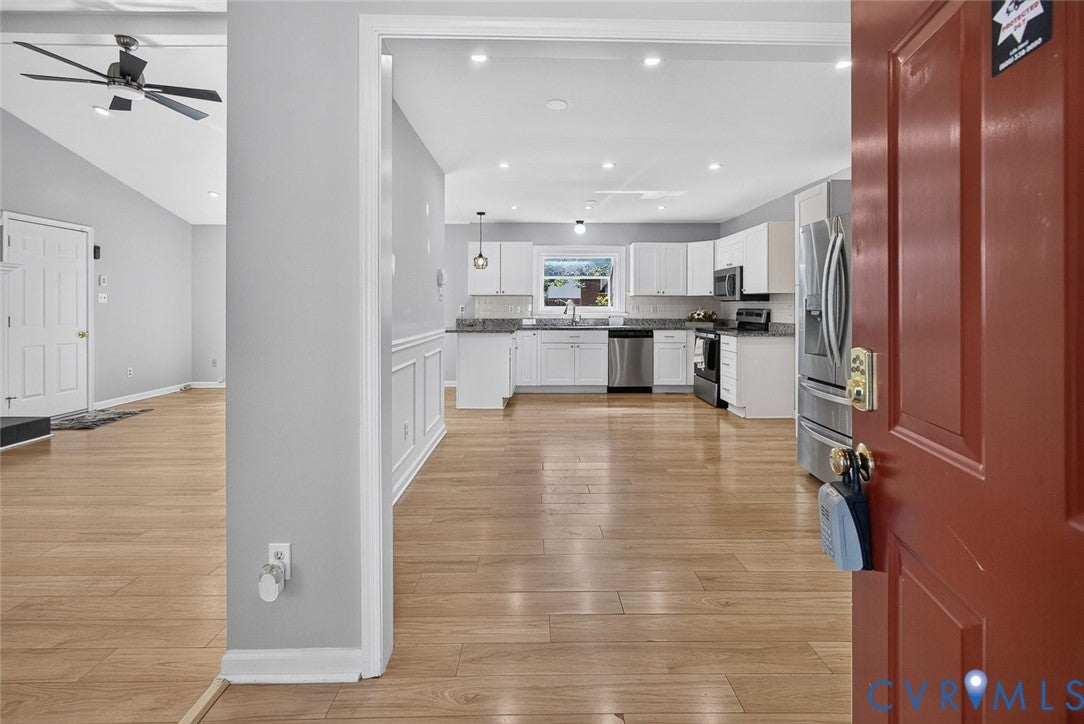 2301 Brookforest Road - Photo 4