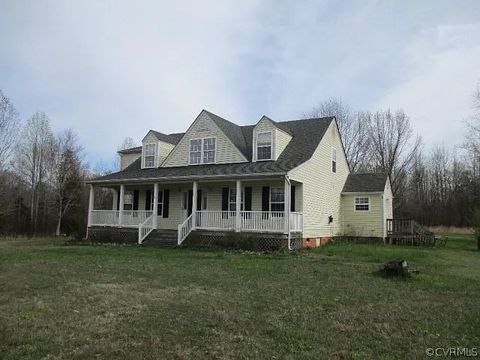 Single Family Residence in Cumberland VA 401 Ashburn Lane.jpg