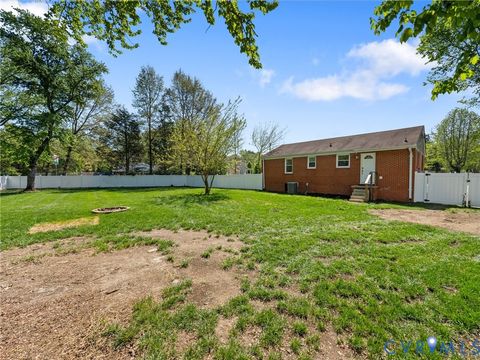 Tiny photo for 5604 Stella Road, North Chesterfield, VA 23234 (MLS # 2608886)