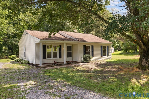 196 MANQUIN DR, AYLETT, VA 23009 - Image 704fbf94cca0a3b4cf19da0483f6467a/114242779