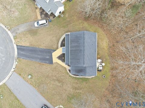 Tiny photo for 2761 Knobbly Court, Chester, VA 23831 (MLS # 2604687)