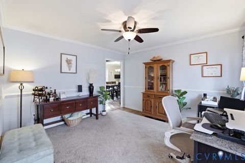 Tiny photo for 2761 Knobbly Court, Chester, VA 23831 (MLS # 2604687)