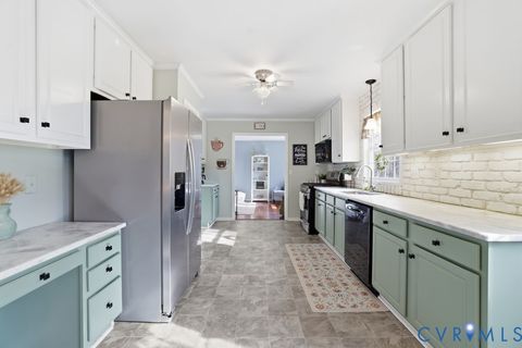 Tiny photo for 2761 Knobbly Court, Chester, VA 23831 (MLS # 2604687)