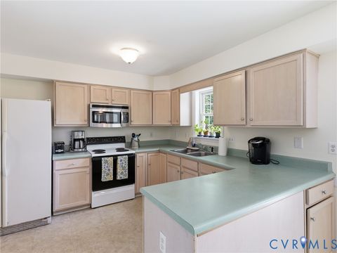 Tiny photo for 1625 Upperbury Drive, Midlothian, VA 23114 (MLS # 2609510)