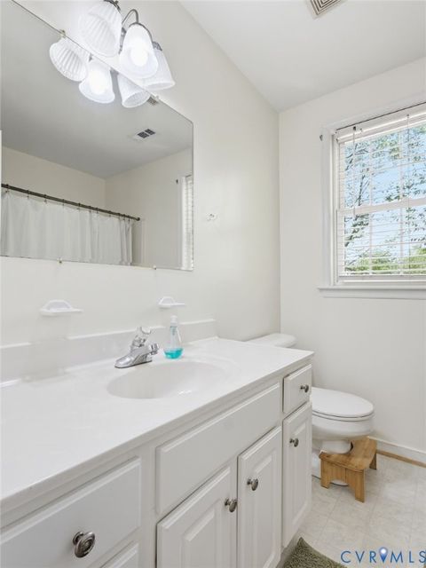 Tiny photo for 1625 Upperbury Drive, Midlothian, VA 23114 (MLS # 2609510)