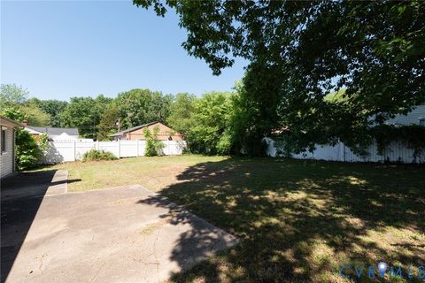 Tiny photo for 3209 Garland Avenue, Hopewell, VA 23860 (MLS # 2613209)