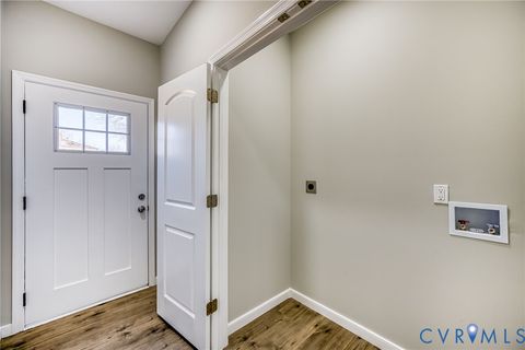 Tiny photo for 452 Byrne Street, Petersburg, VA 23803 (MLS # 2608679)