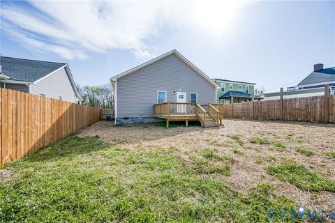 Tiny photo for 452 Byrne Street, Petersburg, VA 23803 (MLS # 2608679)