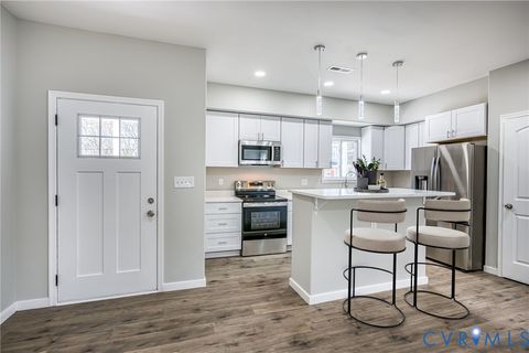 Tiny photo for 452 Byrne Street, Petersburg, VA 23803 (MLS # 2608679)